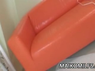 Suhe japonsko milf yoshie hirai submits ji muca za seks posnetek