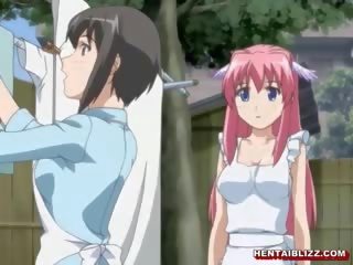 Delightful japoniškas hentai gauna suspaudus jos bigboobs ir poked