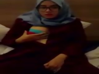 Hijab gadis solo onani saya niece, dewasa klip 76