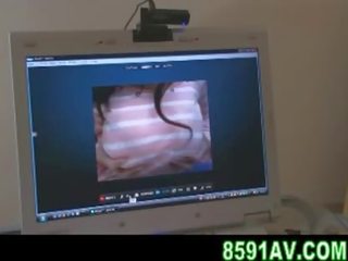 Mosaic: tettona giovane femmina webcam film